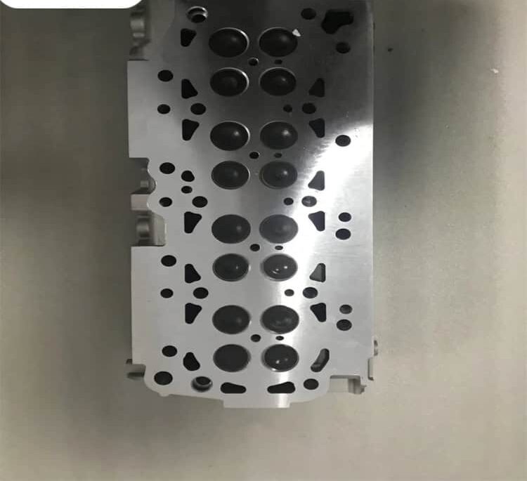 Nissan YD25DDTI engine cylinder head for sale
