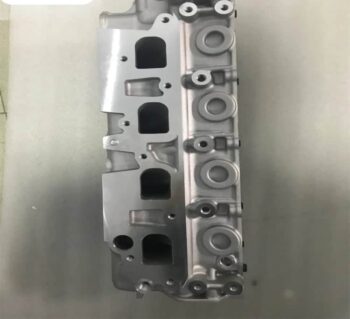 Nissan YD25DDTI engine cylinder head